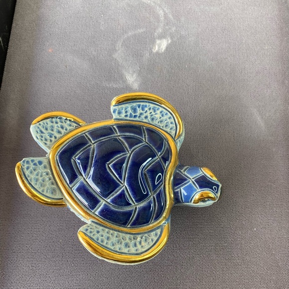 De Rosa Rinconada Adult Carey Sea Turtle #F129 Ceramic Figurine Gold Accents - Picture 5 of 7